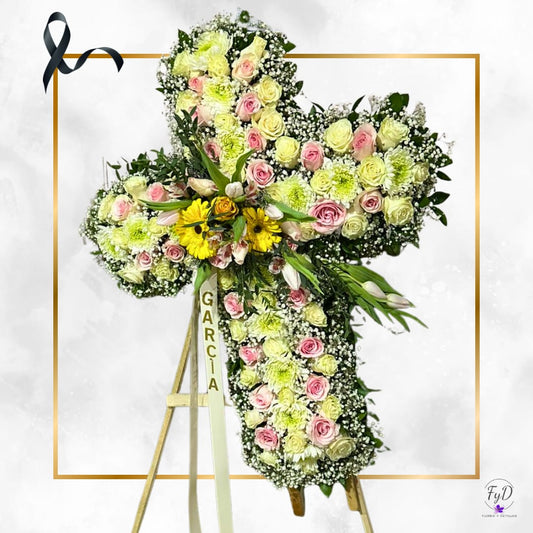 Cruz de Rosas y Tulipanes