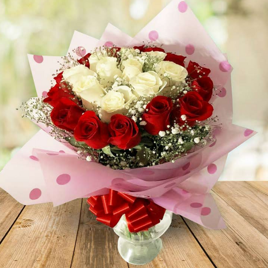 Bouquet con 25 rosas rojo/blanco