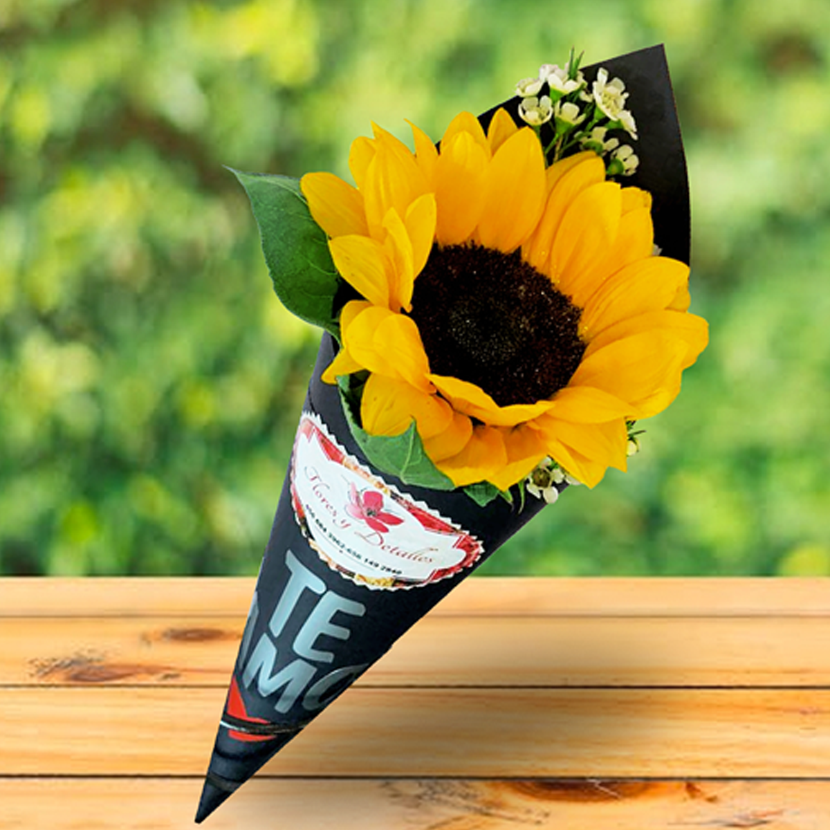 Cono Negro con 1 Girasol